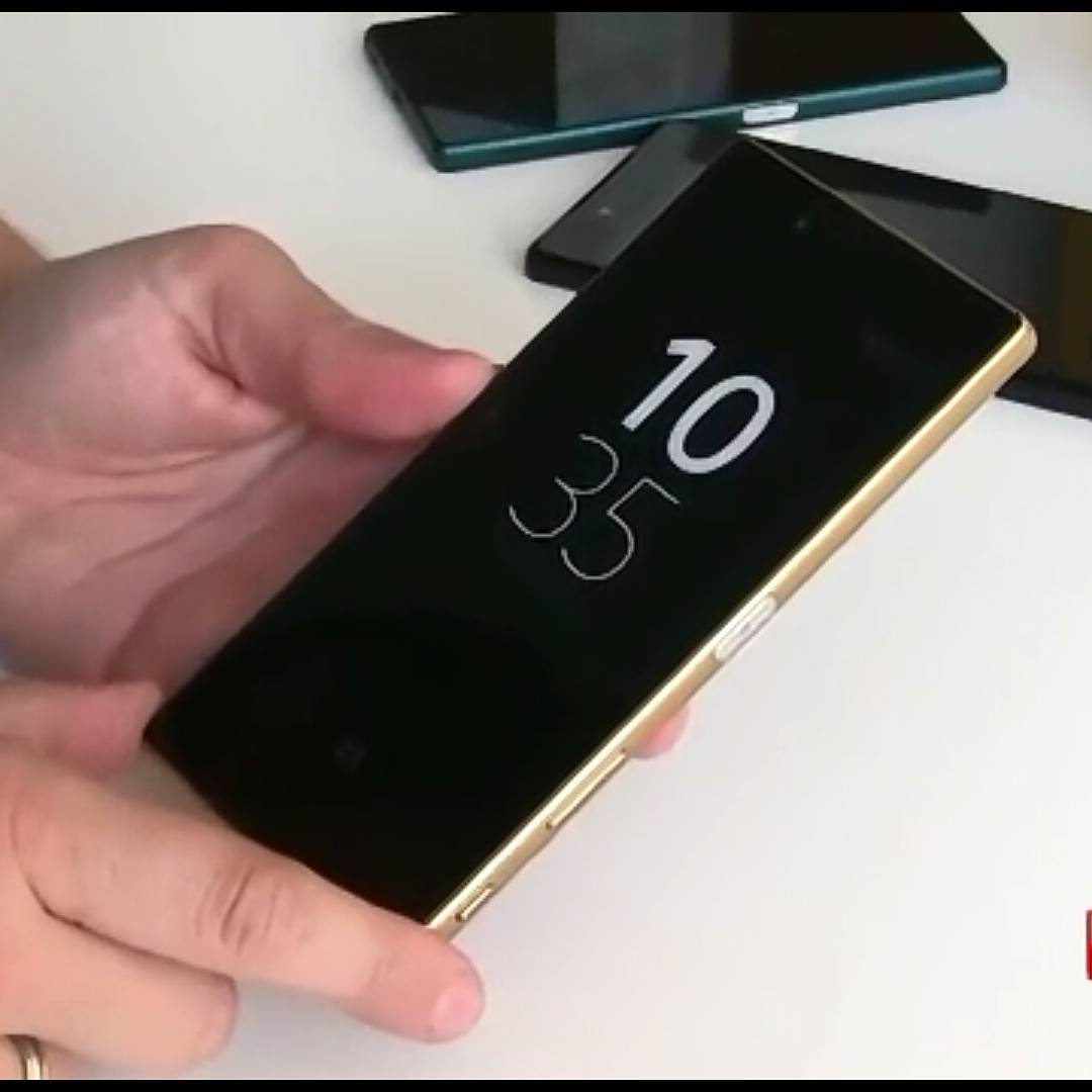 Sony Xperia Z5 Leaked Variant Images, 4K Resolution Screen Confirmed