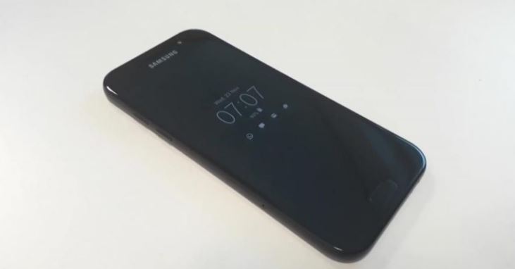 samsung-galaxy-a5-2017-photos-videos-leaked-photo-1