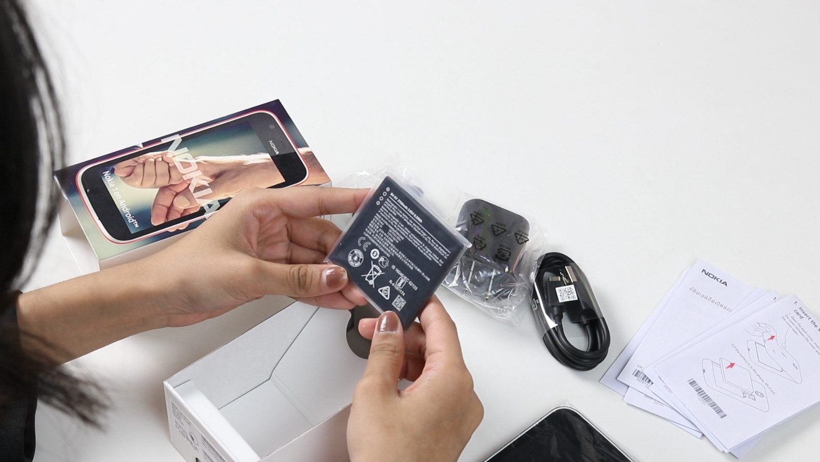 Nokia 1 Unboxing and First Impressions, Full Specs