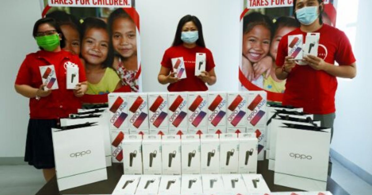 oppo-bolsters-online-learning-donates-100-smartphones-and-earphones