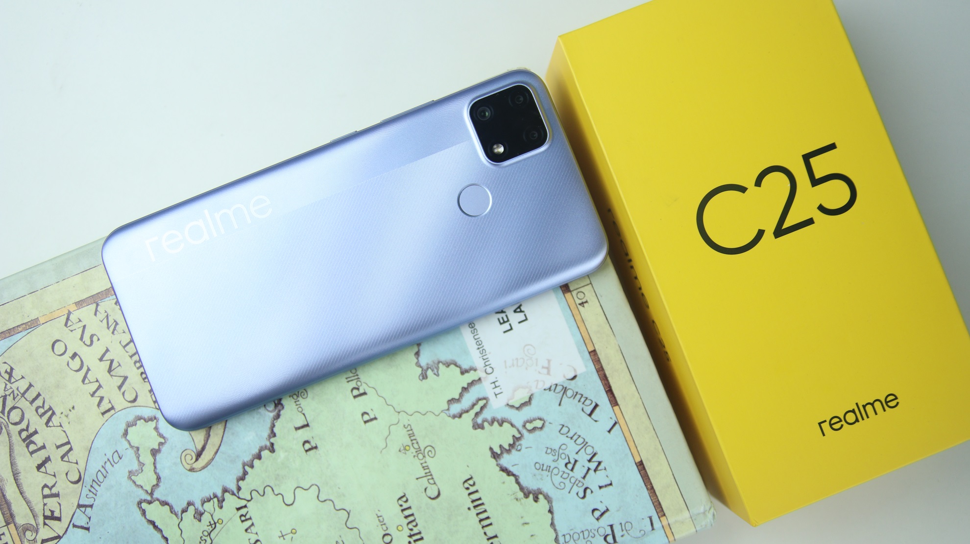 Смартфон realme c25 обзор