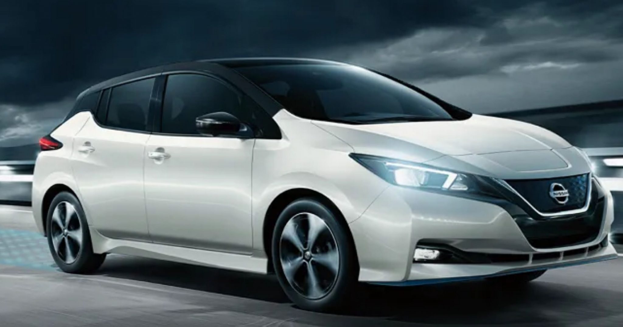 Nissan leaf 2021