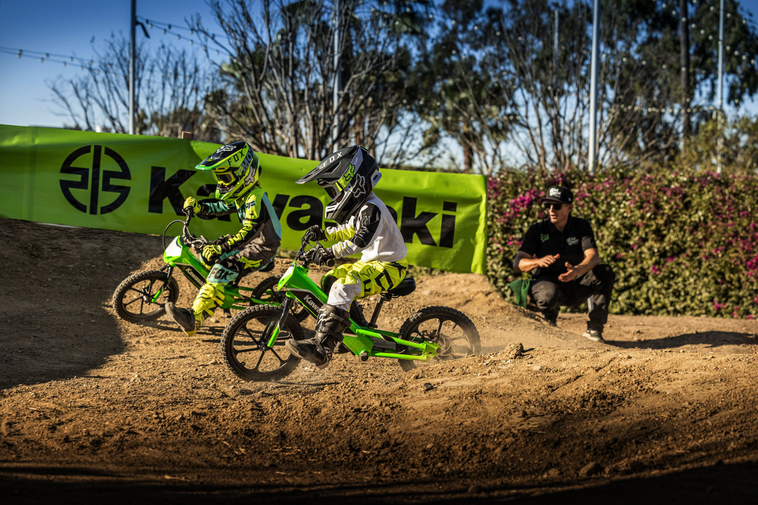 Kawasaki Elektrode electric bike for kids