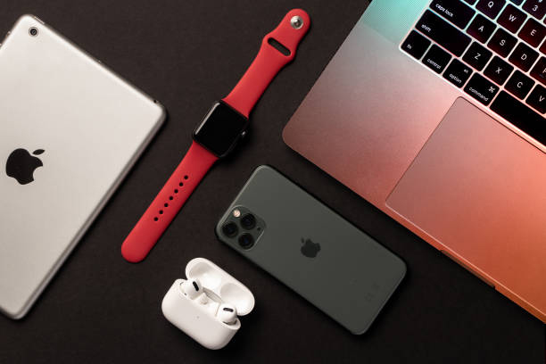 Apple 2 billion Consumer Devices