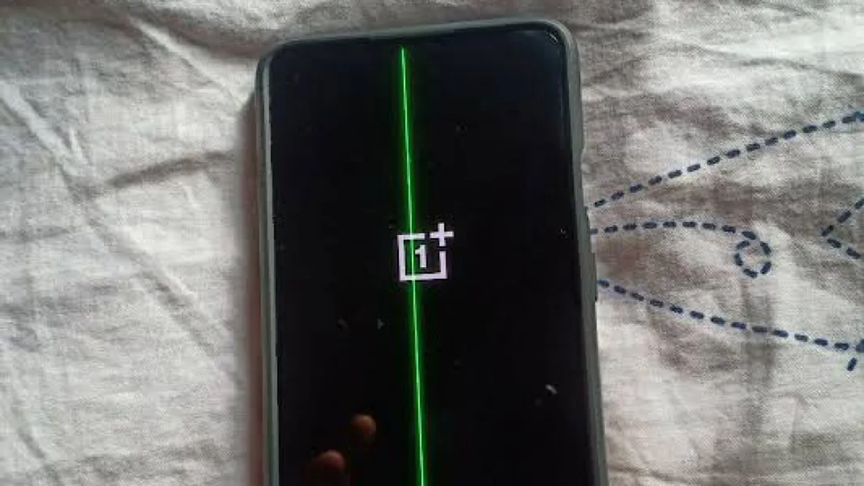 OnePlus Green Line