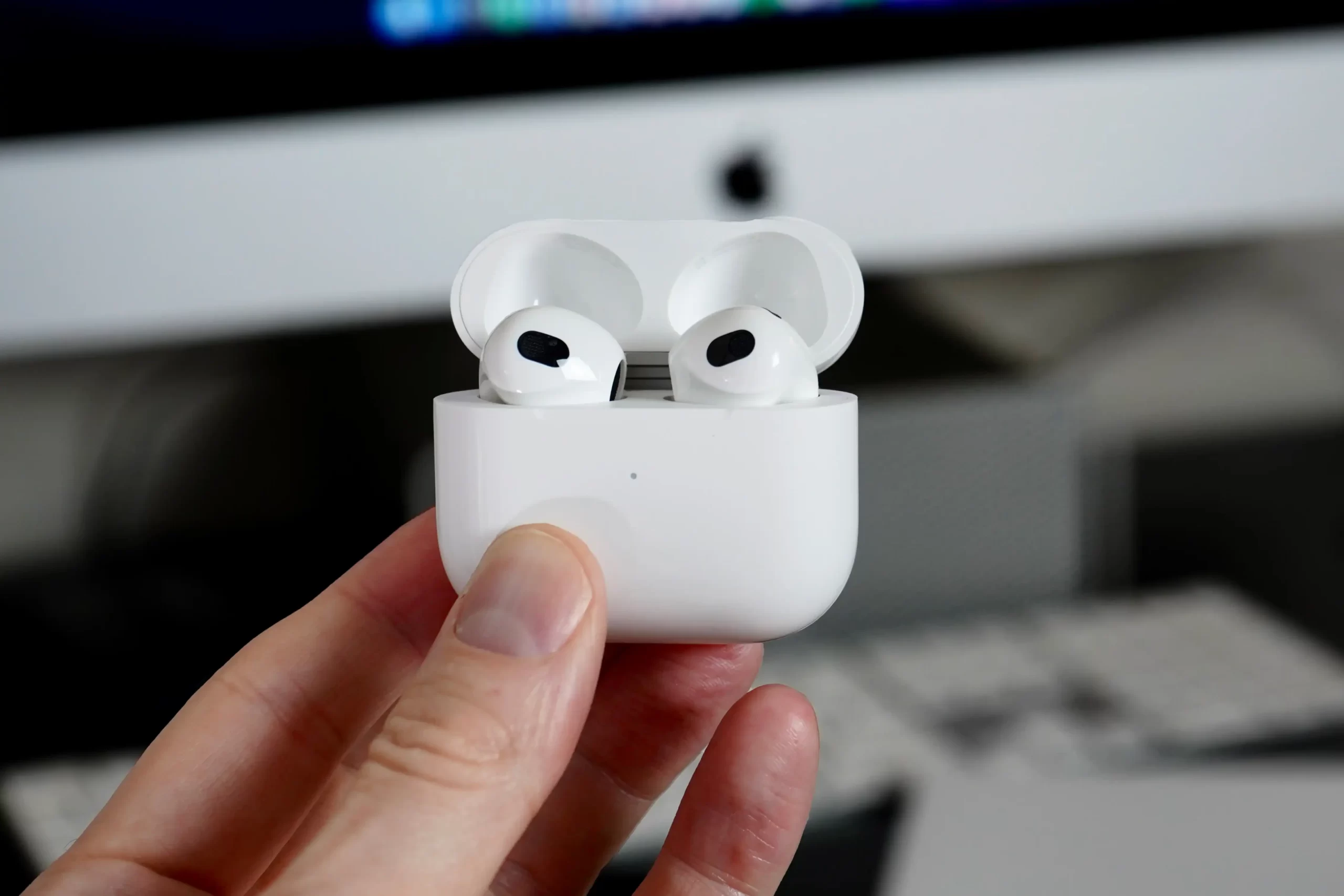 Apple S AirPods And AirPods Max To Receive 2024 Update   Apples Airpods And Airpods Max To Receive 2024 Update Scaled.webp