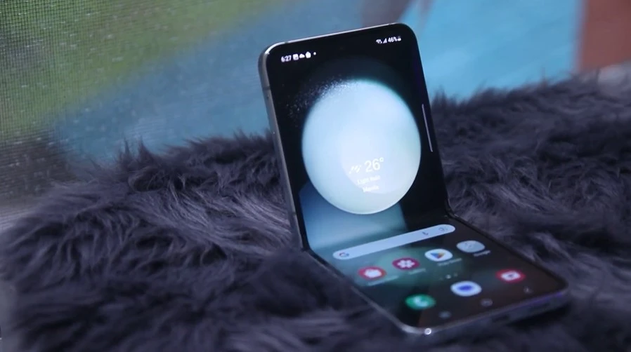 Samsung Galaxy Z Flip 6