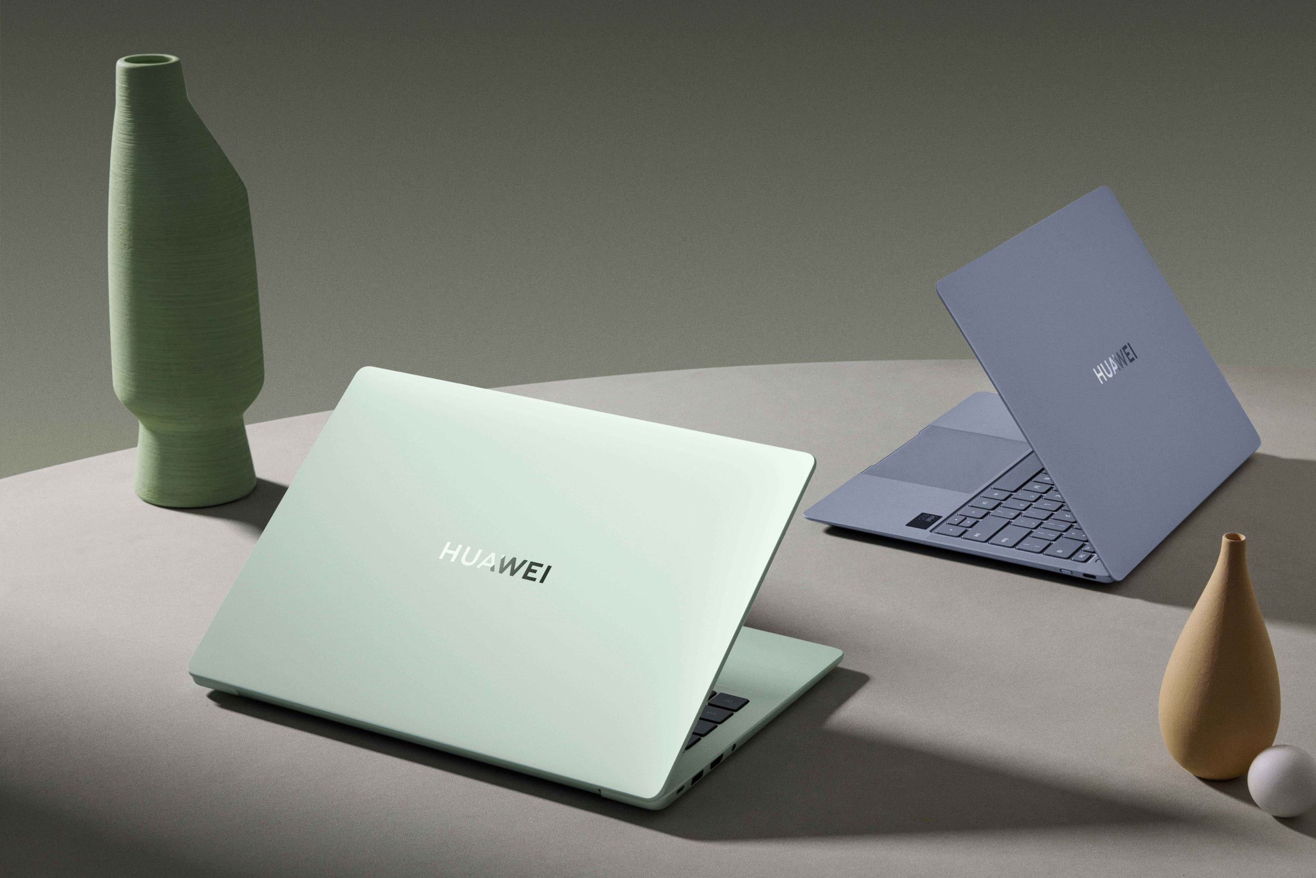 HUAWEI MateBook