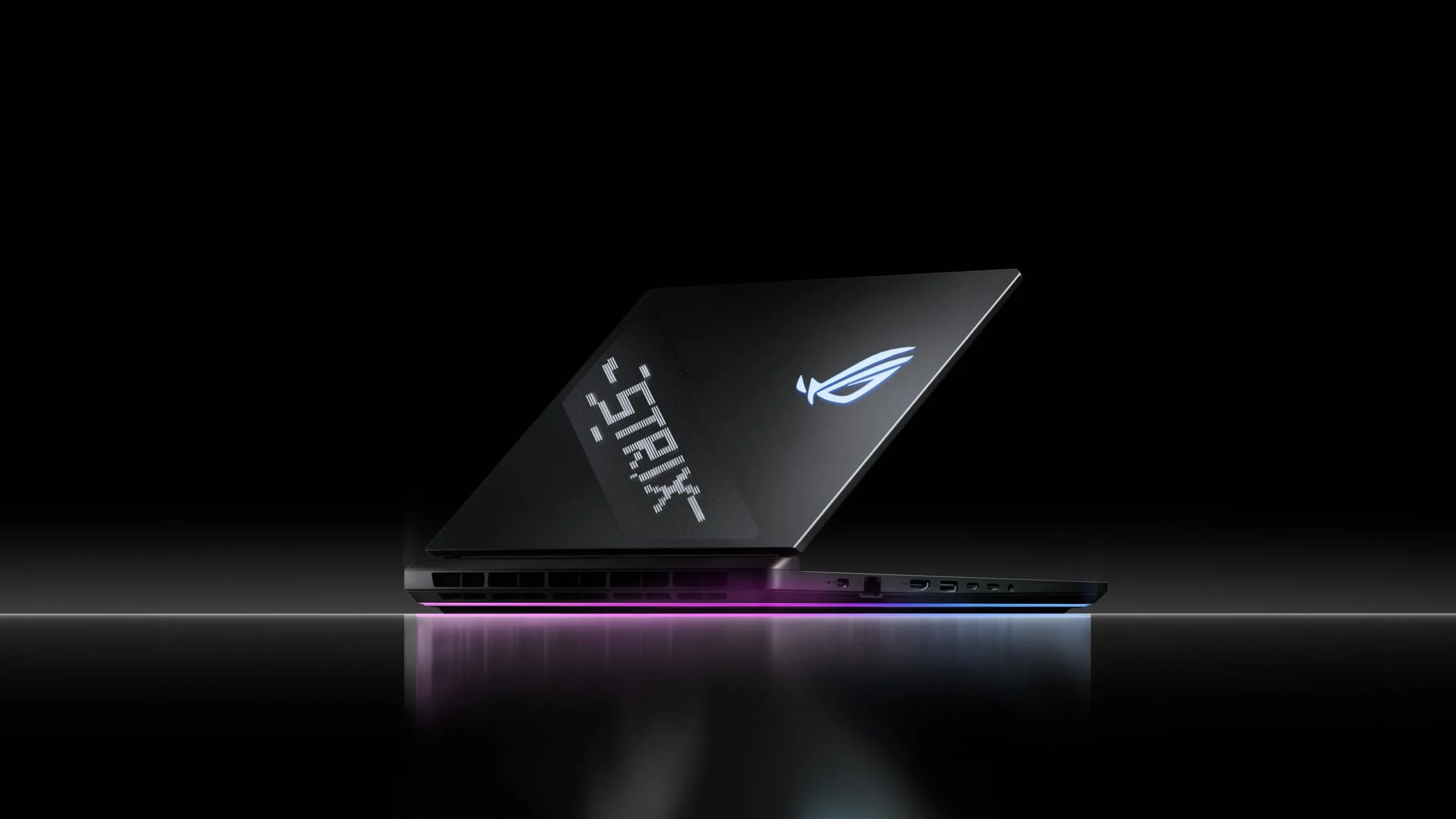 ROG Strix SCAR 16 2025